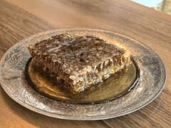 Süzme Bal (1 kg)